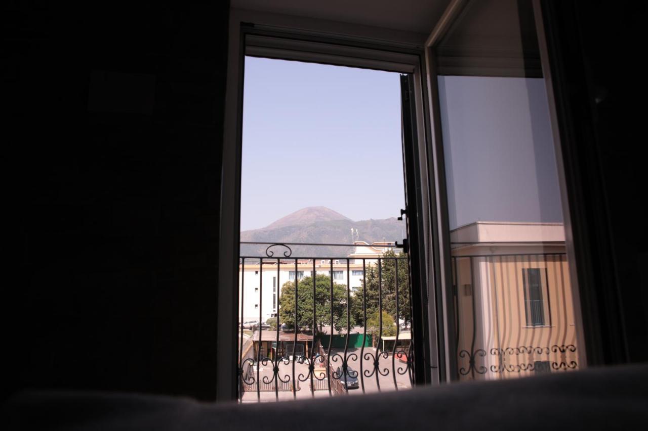 Palazzo Caracciolo Del Sole Bed & Breakfast Terzigno Eksteriør bilde